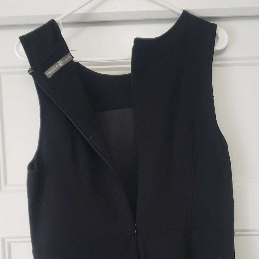 Chic Black Sleeveless Midi Dress - Picture 4 of 5